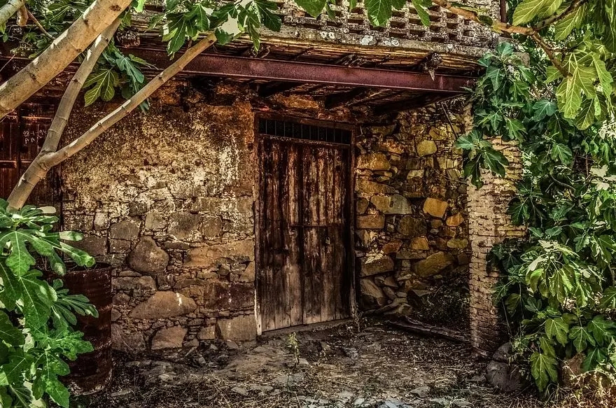 【風(fēng)水】自建房不可犯的幾個忌諱，教一招讓你趨吉避兇！