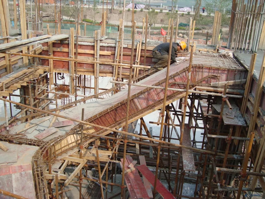 【干貨】自建房主體的梁、板、柱鋼筋施工工藝，包工頭別想再坑你！